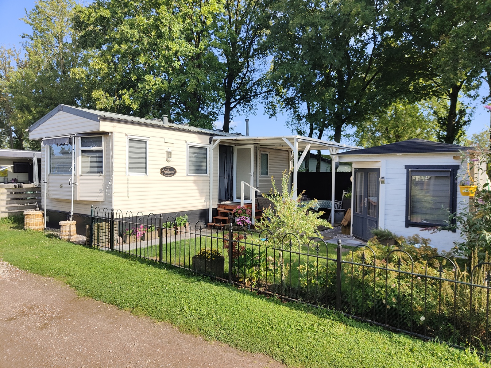 Stacaravan in Diepenheim op camping De Mölnhöfte in Twente