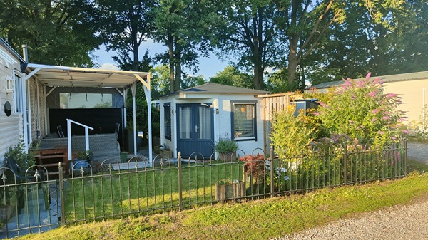 Stacaravan in Diepenheim op camping De Mölnhöfte in Twente